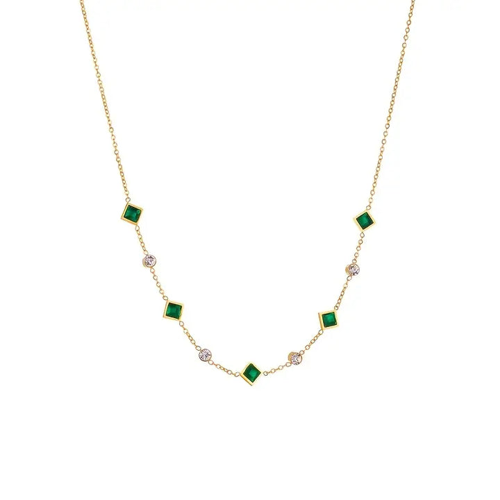 Amelisse Glenwyn halsband